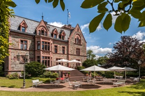 Schlosshotel Rettershof - Terassenansicht